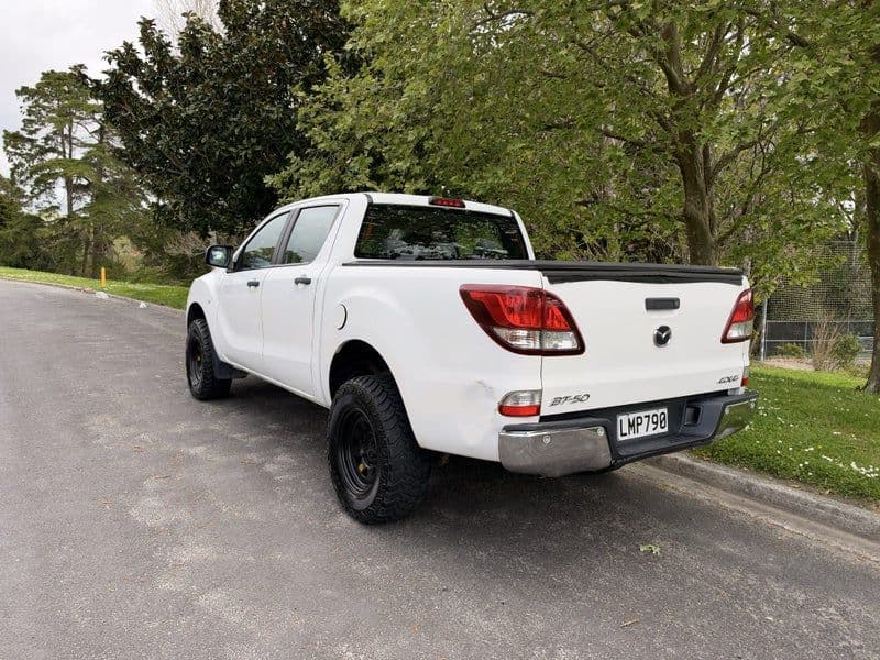 car-image-4