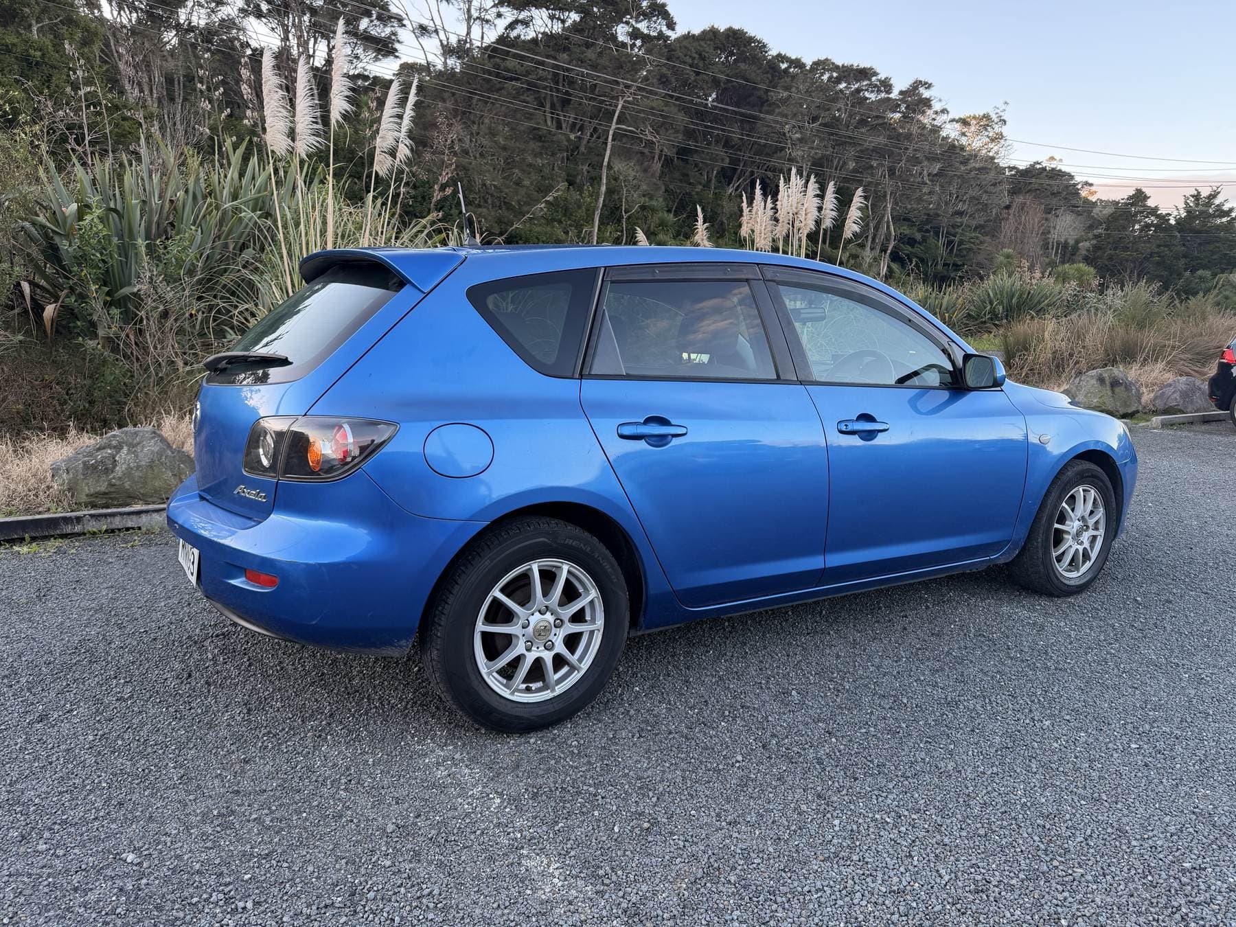 car-image-3