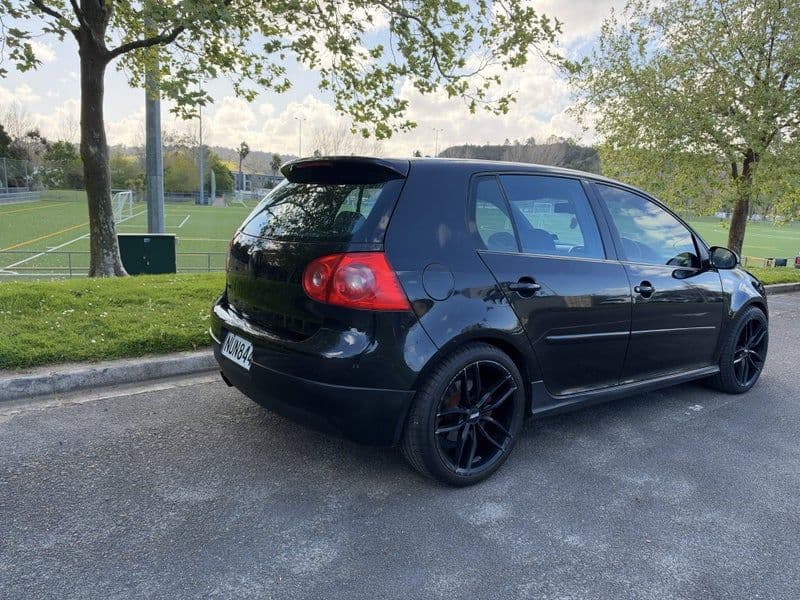 car-image-4