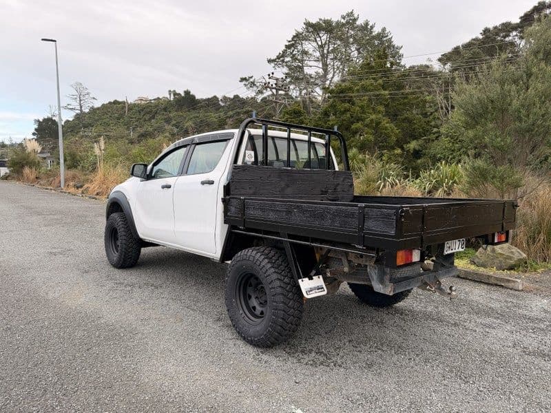 car-image-3