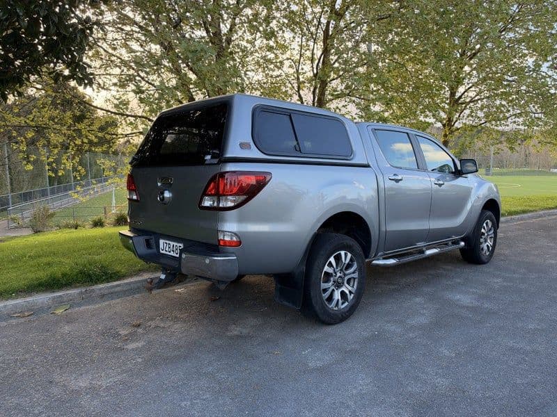 car-image-3