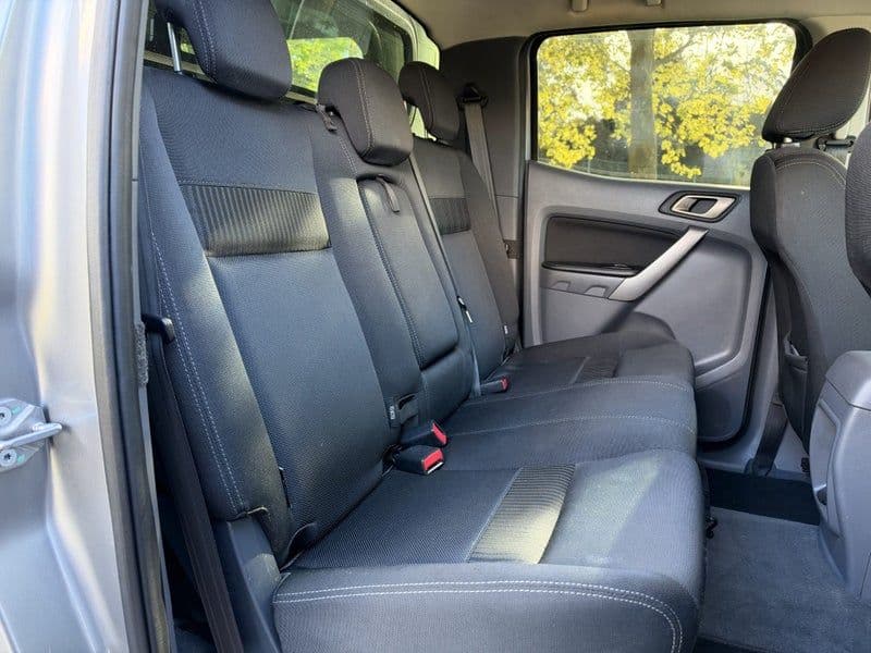 car-image-8