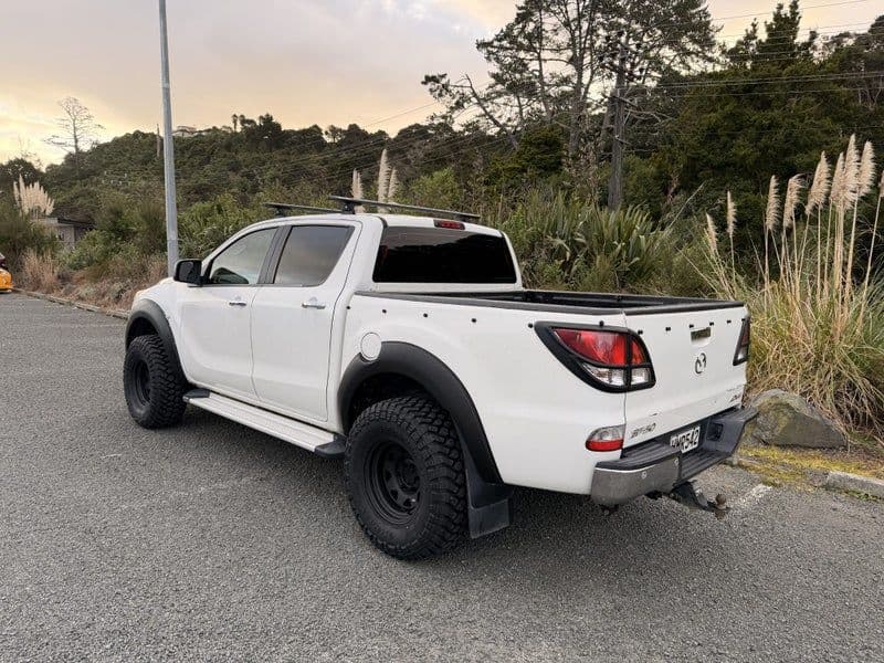 car-image-3