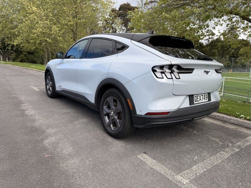 car-image-5